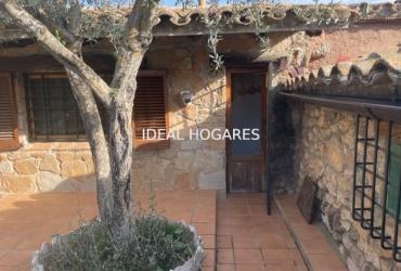 Vivienda-Casa-FANTASTICA CASA EN ALER HUESCA, VIVE LA  70