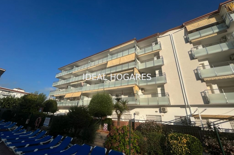 Vivienda-Apartamento-Piso en venta en Blanes Pinos 2