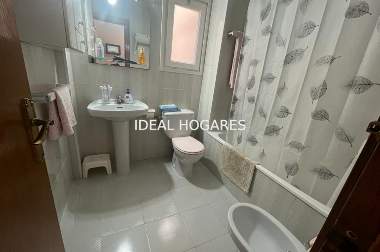 Vivienda-Duplex-DUPLEX EN BLANES  CON PK 25