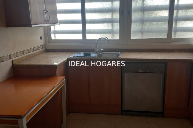 Vivienda-Piso-Piso en Venta en Fontsanta Fatjo, Cornel 26