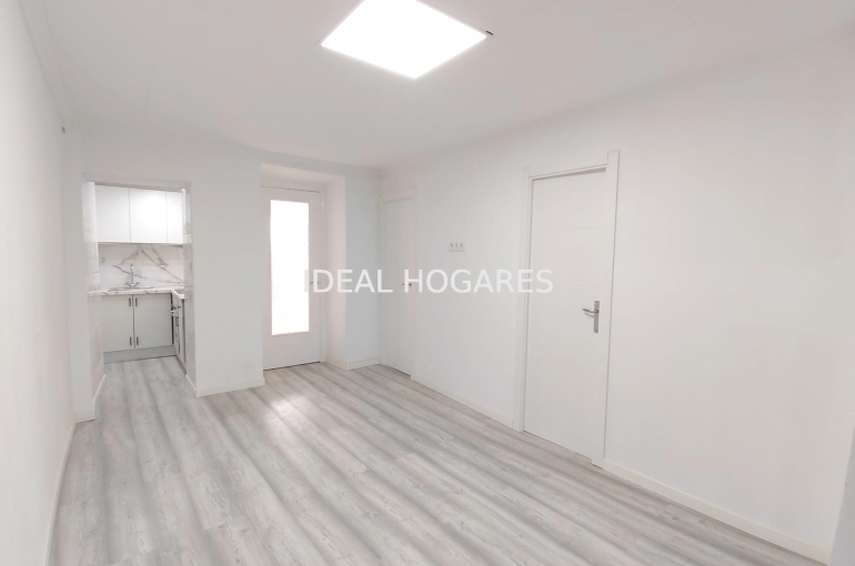 Vivienda-Apartamento-Piso recién reformado en casco antiguo d 10