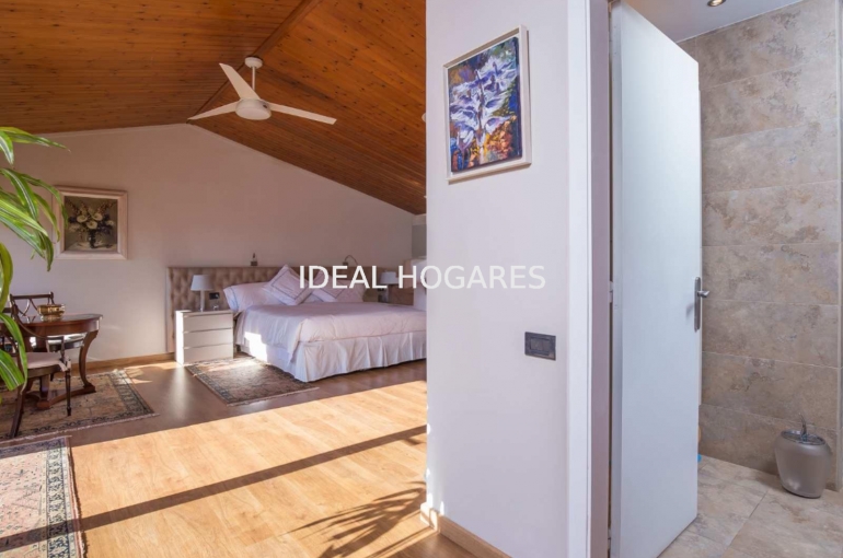 Vivienda-Casa-Villa con jardín y piscina en Sant Andre 37