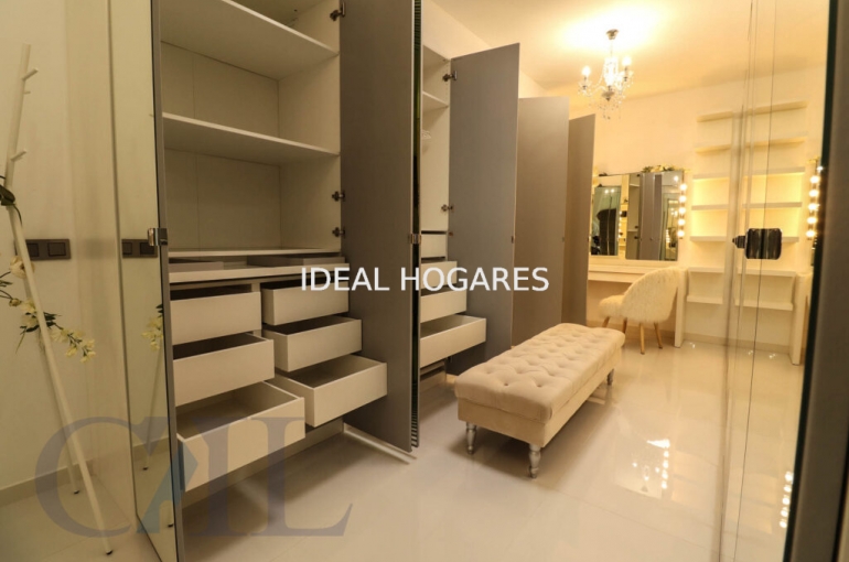 Vivienda-Apartamento-Villa de Lujo con diseño estilo Miami. 24